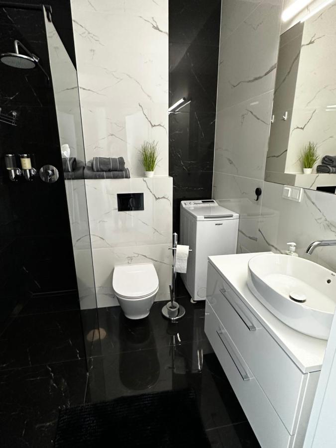 Apartmán Platinium De Lux Apartament Varšava Exteriér fotografie